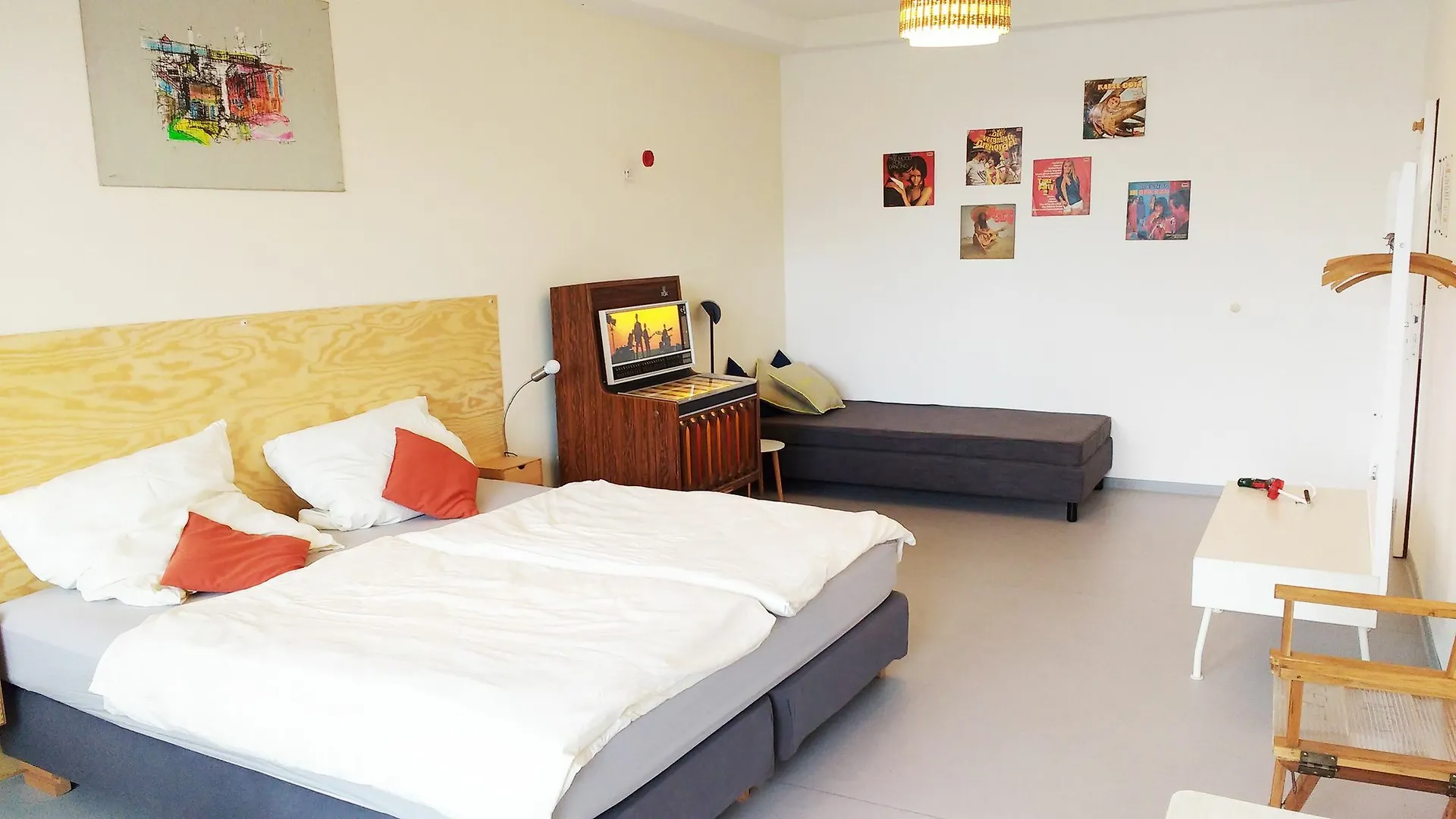 Hotel M I N I T E L Berlin